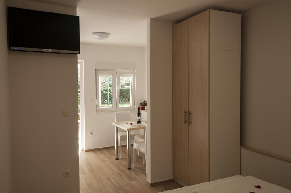 Guest House Bulevar Zadar Exterior photo