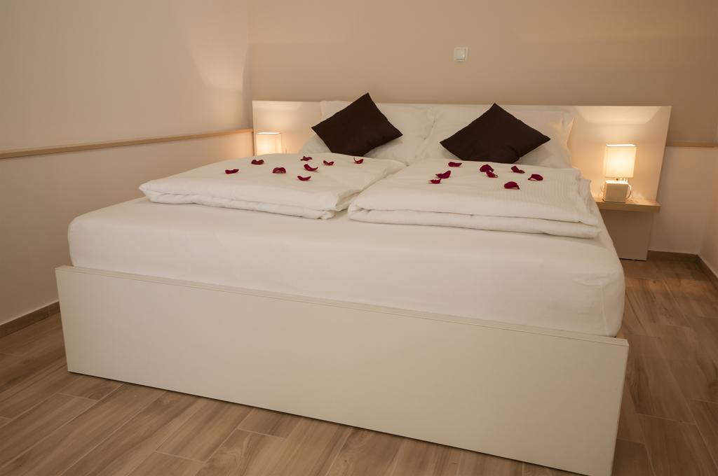 Guest House Bulevar Zadar Exterior photo