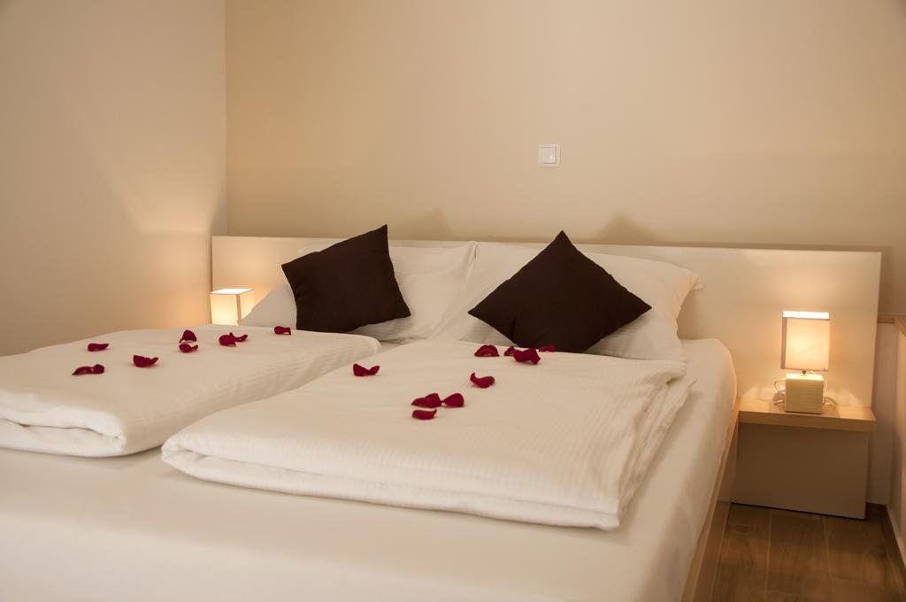 Guest House Bulevar Zadar Exterior photo
